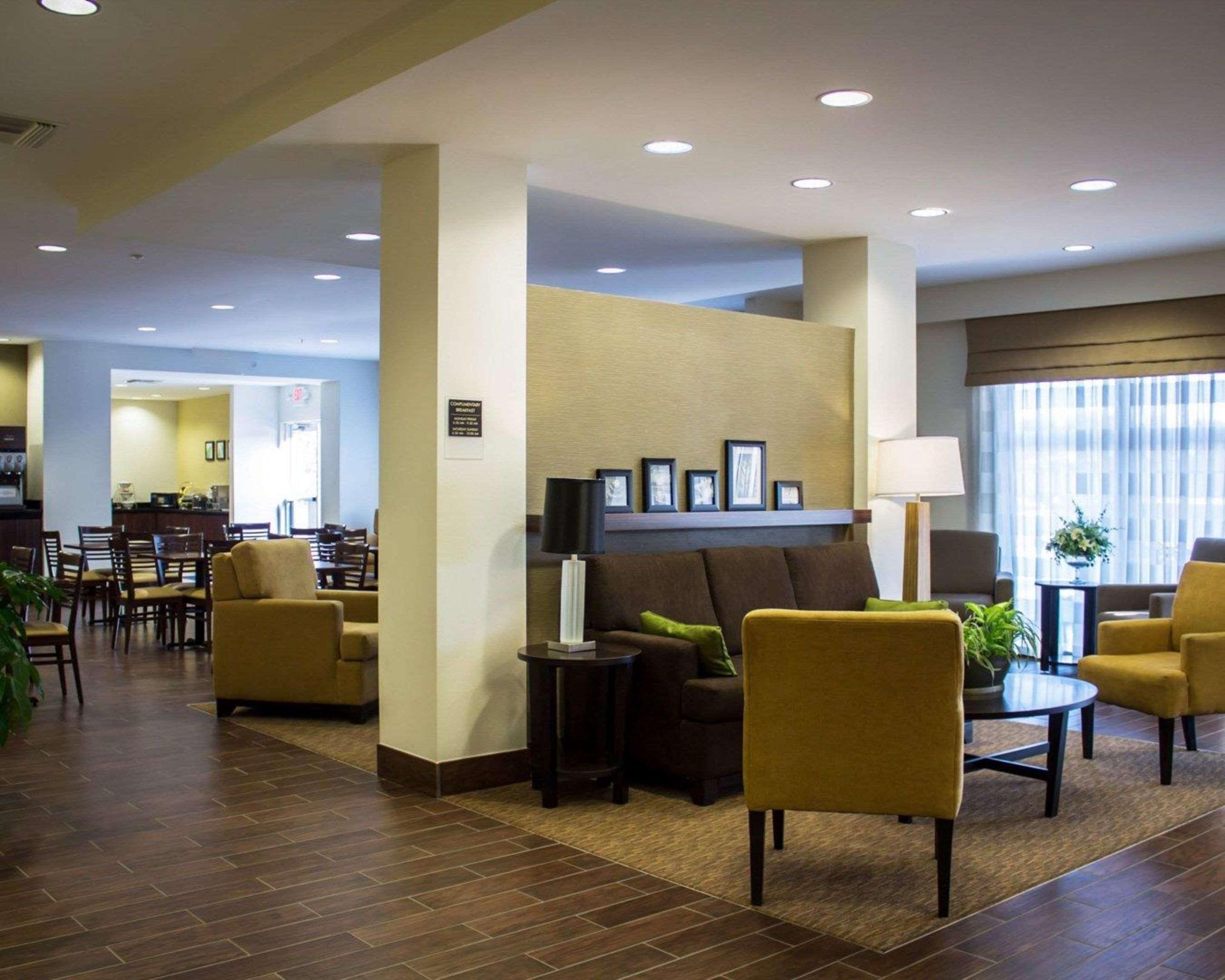 Sleep Inn & Suites Moundsville - Wheeling Экстерьер фото