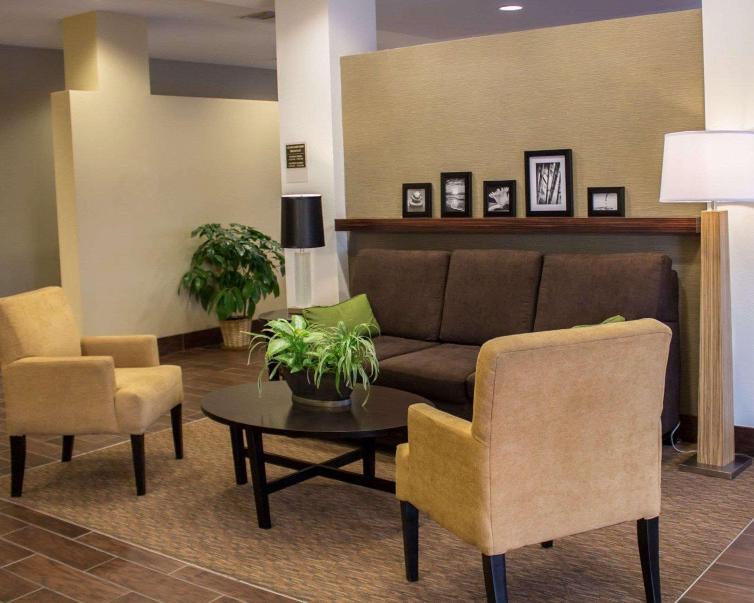 Sleep Inn & Suites Moundsville - Wheeling Экстерьер фото