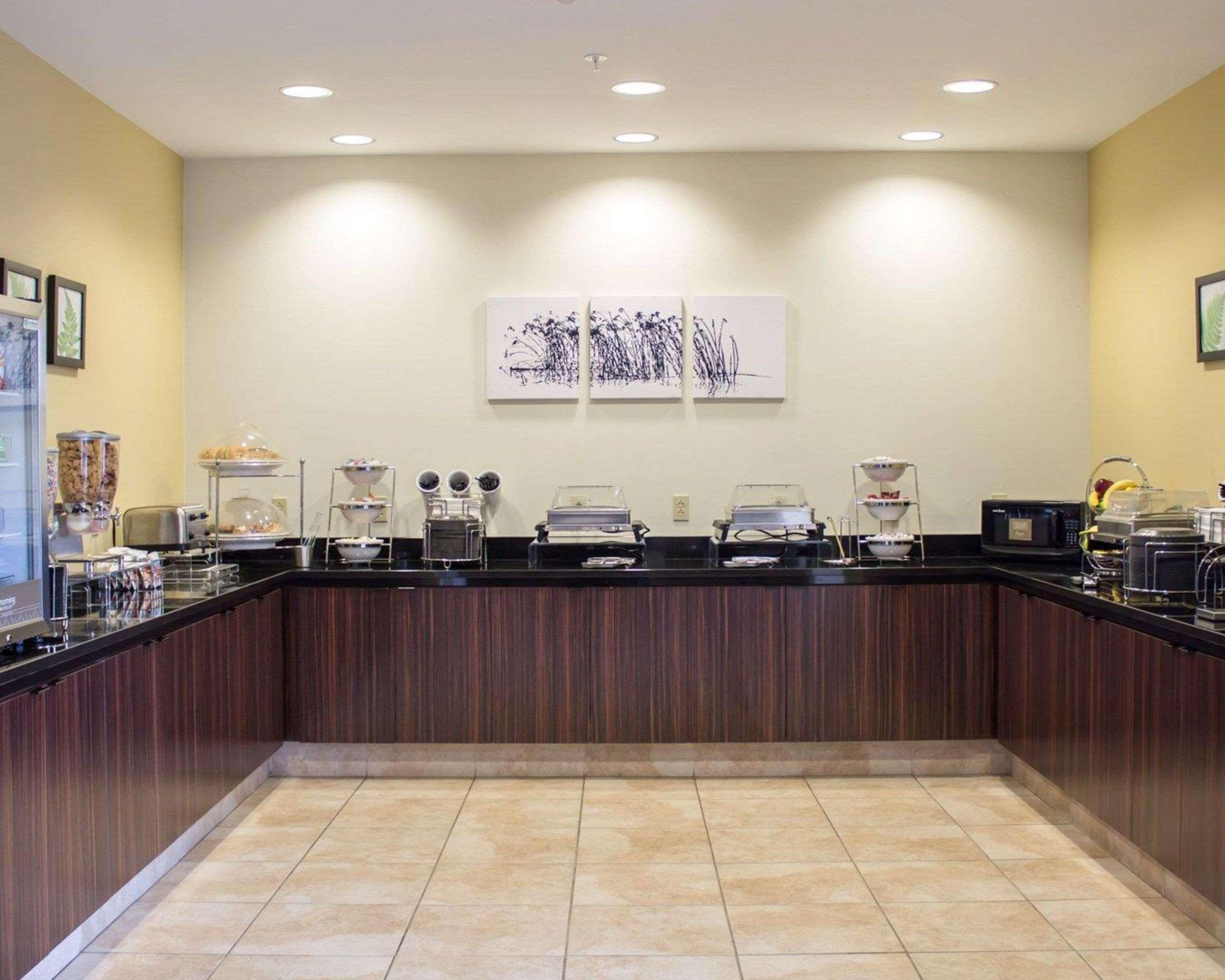 Sleep Inn & Suites Moundsville - Wheeling Экстерьер фото