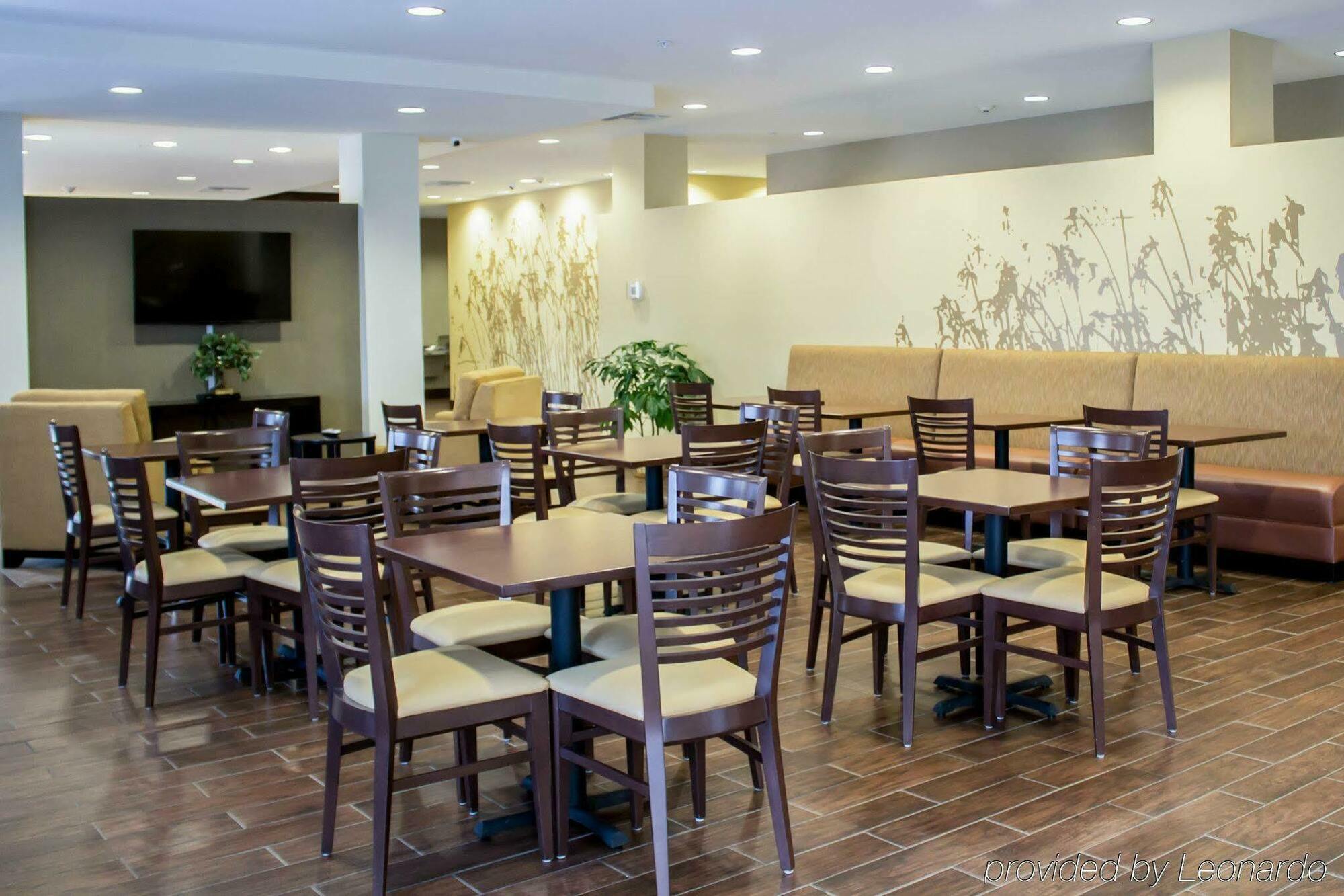 Sleep Inn & Suites Moundsville - Wheeling Экстерьер фото
